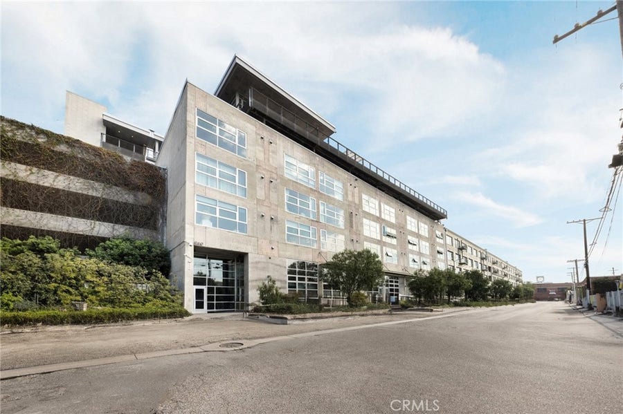 Property photo for 510 S Hewitt Street, #216, Los Angeles, CA