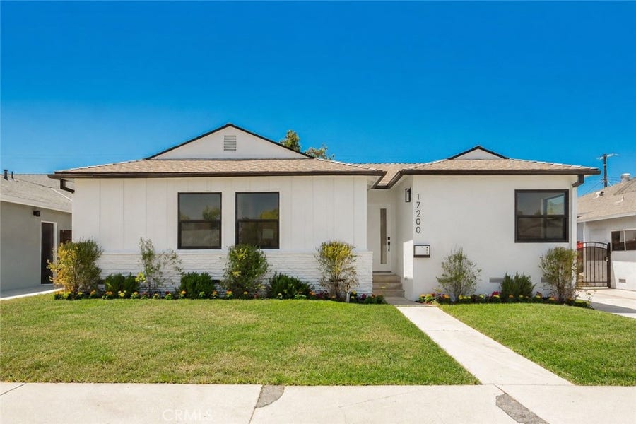 Property photo for 17200 Lanark Street, Lake Balboa, CA