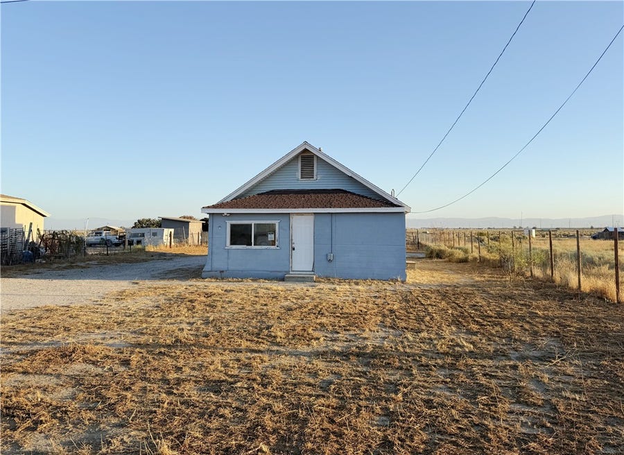 Property photo for 9668 W Rosamond Boulevard, Rosamond, CA