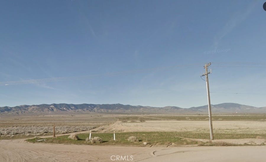 Property photo for 0 Avenue B and Three Points Rd (260th St W), Fairmont, CA