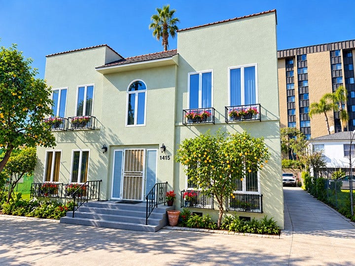 Property photo for 1415 N Mariposa, Los Angeles, CA
