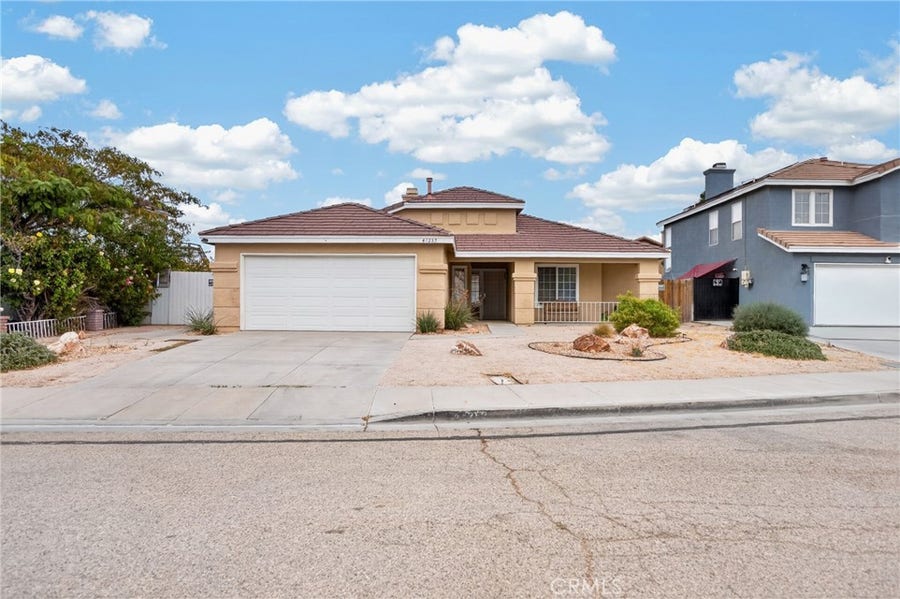 Property photo for 44252 Tahoe Way, Lancaster, CA