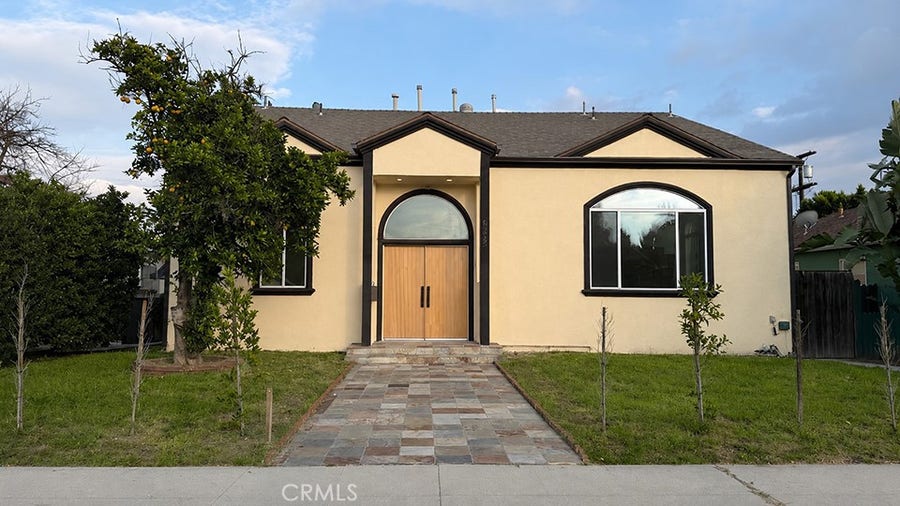 Property photo for 6222 Babcock, North Hollywood, CA
