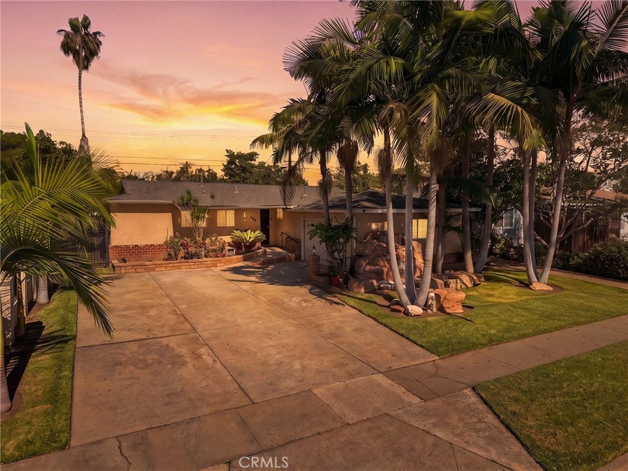 Property photo for 431 E Rosslynn, Fullerton, CA