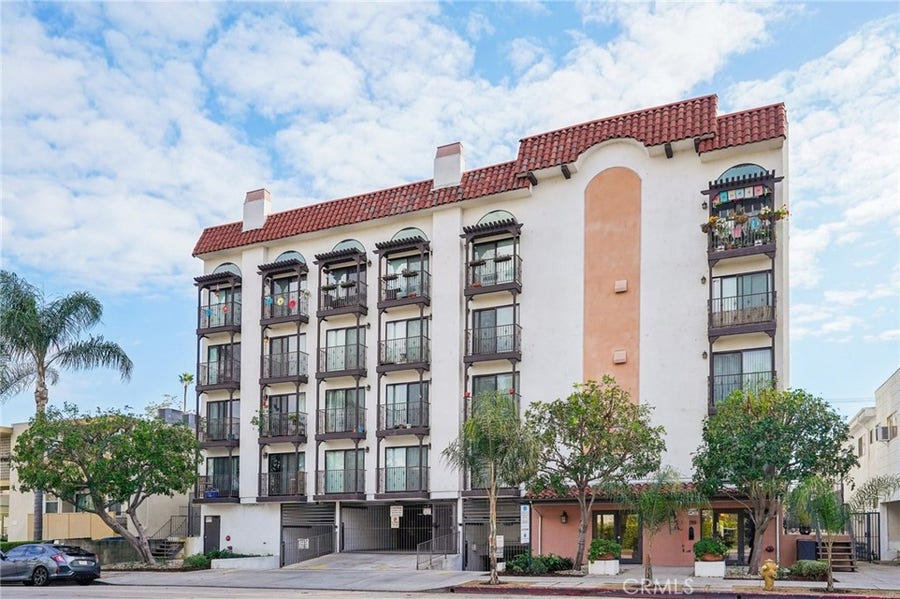 Property photo for 11162 CAMARILLO ST, #304, West Toluca Lake, CA
