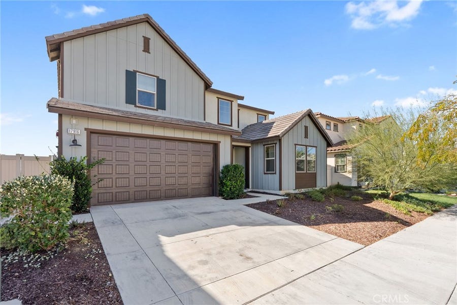 Property photo for 17916 Spire Court, Saugus, CA