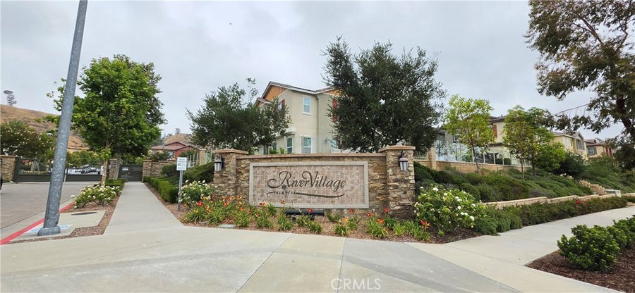 Property photo for 22041 Barrington Way, Saugus, CA