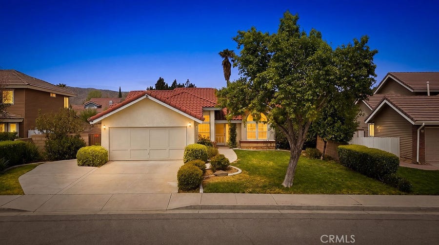 Property photo for 42515 Carriage Way, Quartz Hill, CA