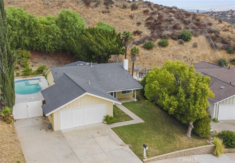 Property photo for 27386 Onlee, Saugus, CA