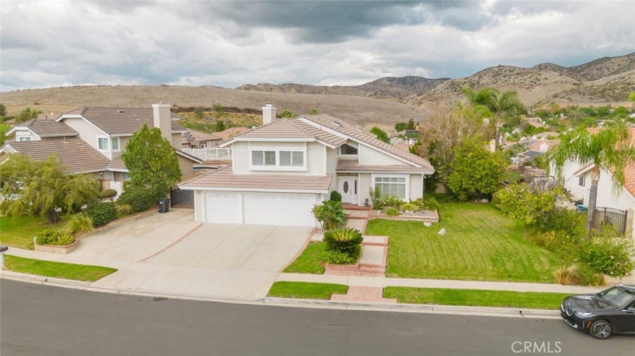 Property photo for 3356 Crazy Horse Drive, Simi Valley, CA