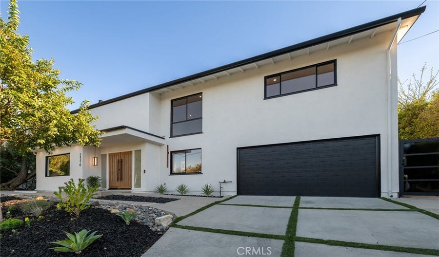 Property photo for 23310 Aetna Street, Woodland Hills, CA