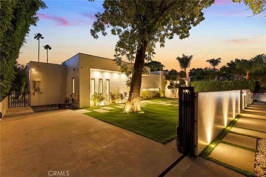 Property photo for 20141 Wells Drive, Woodland Hills, CA