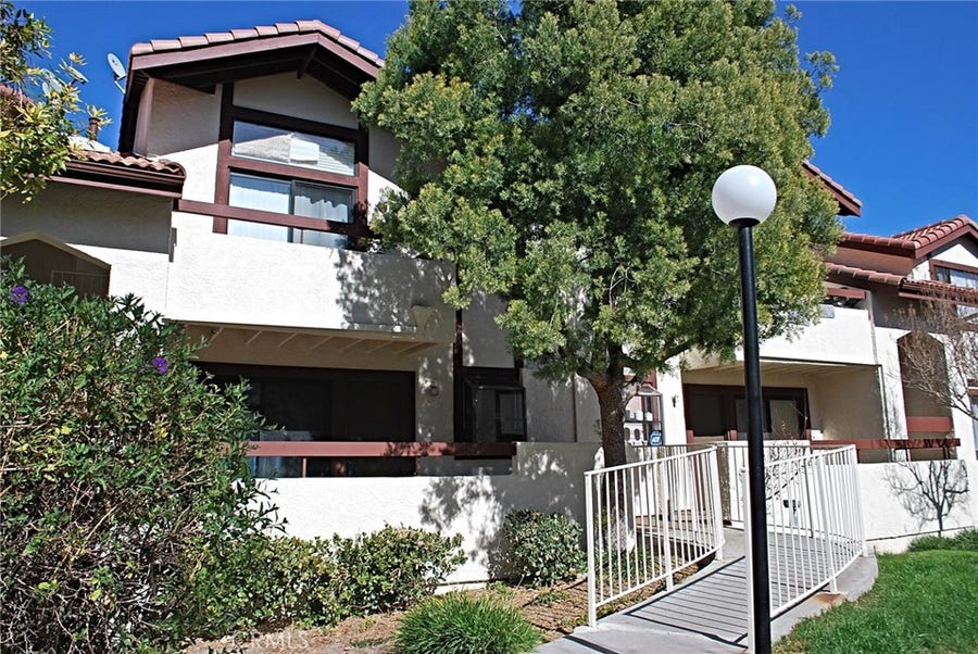 Property photo for 18142 Sundowner, Canyon Country, CA