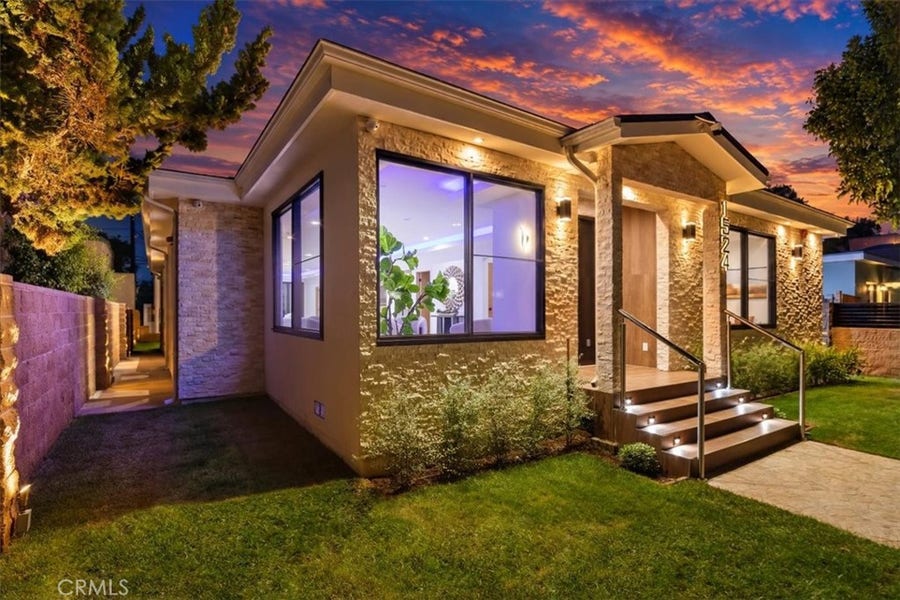 Property photo for 1524 19th, Santa Monica, CA