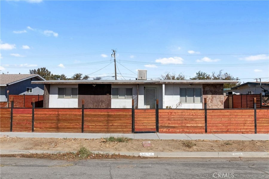 Property photo for 2033 Orange, Rosamond, CA