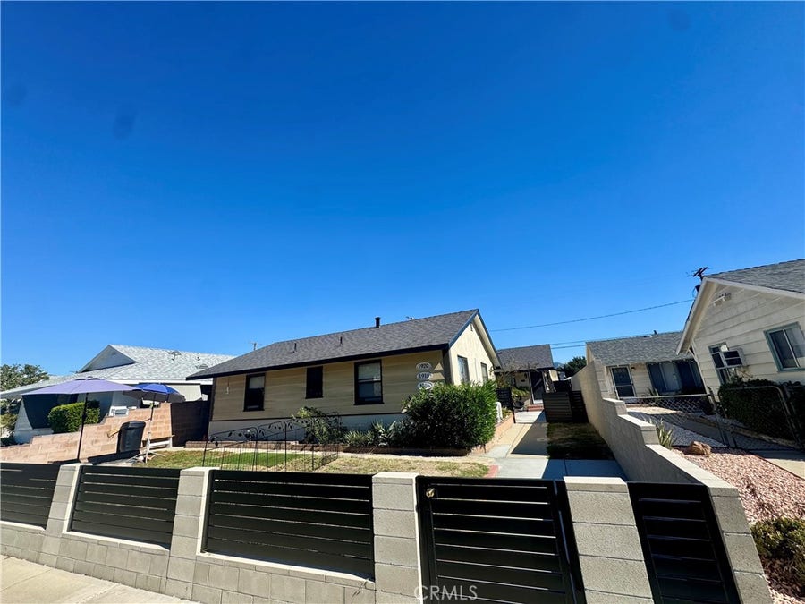 Property photo for 1916 N Ontario, Burbank, CA