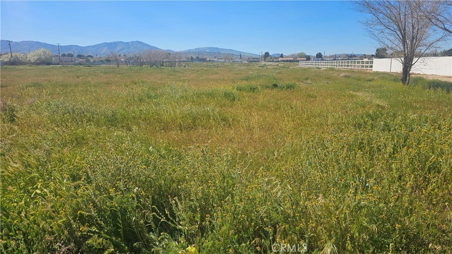Property photo for 0 15th, Palmdale, CA