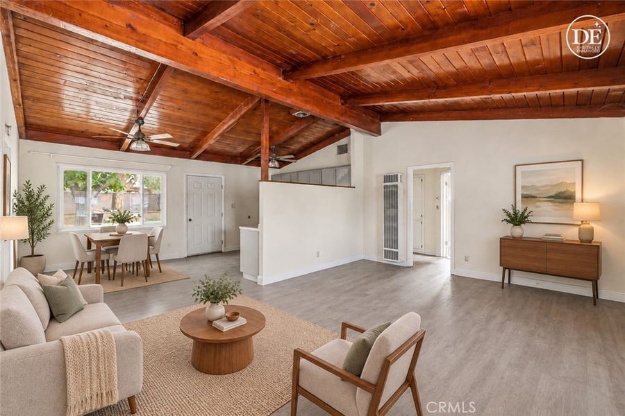 Property photo for 44008 Hardwood, Lancaster, CA
