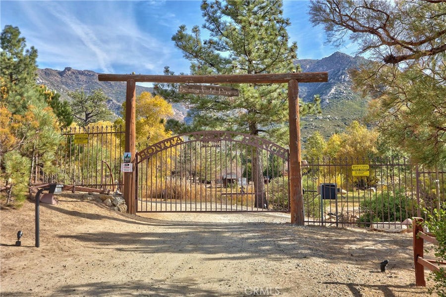Property photo for 58111 Bonita Vista Road, Mountain Center, CA