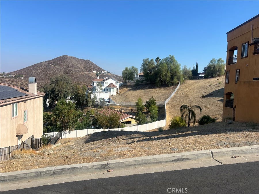 Property photo for 22871 Giant Fir, Canyon Lake, CA