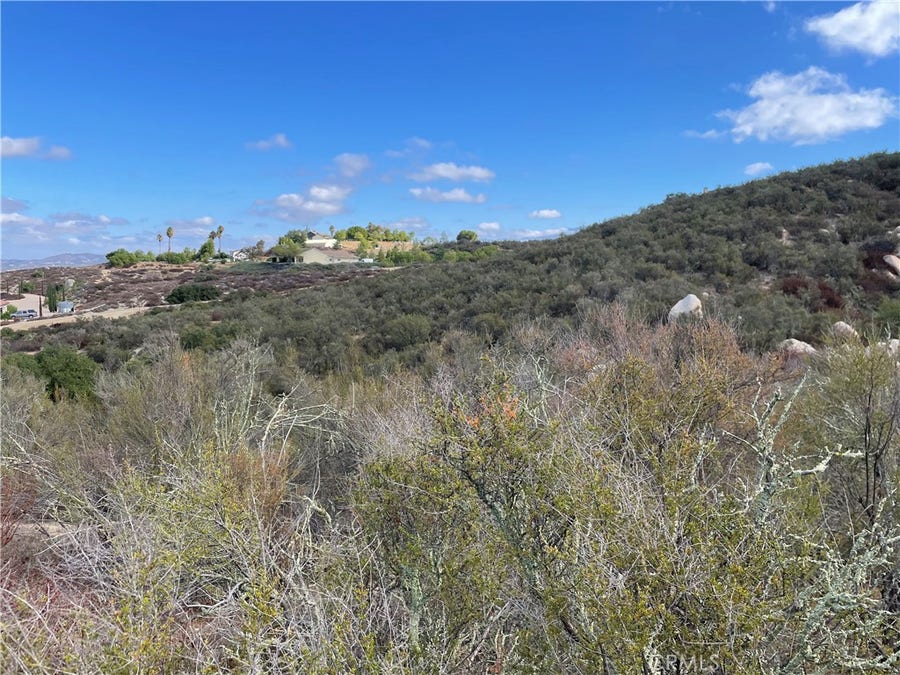 Property photo for 1 Esplendida Way, Temecula, CA