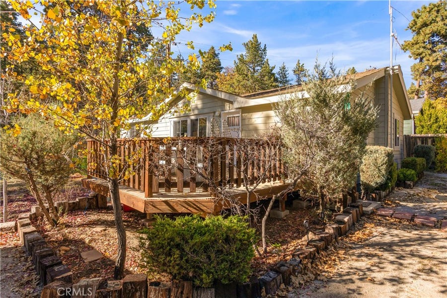 Property photo for 23700 Clement Way, Idyllwild, CA