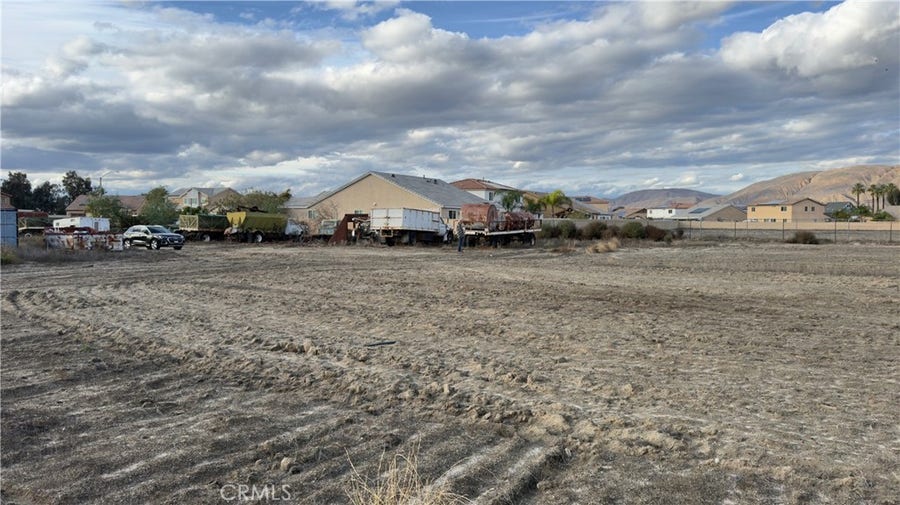 Property photo for 669 N Lyon, San Jacinto, CA