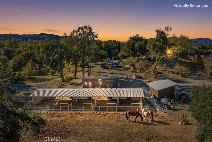 Property photo for 17705 Rodeo Road, Ortega Mountain, CA