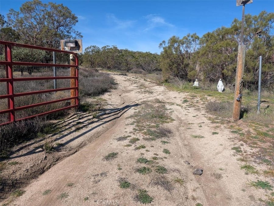 Property photo for 44555 Journeys, Aguanga, CA