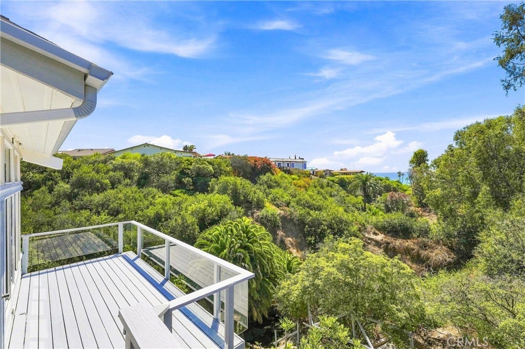 237 W Avenida Alessandro, San Clemente, CA 92672 237 W Avenida Alessandro, San Clemente, CA 92672