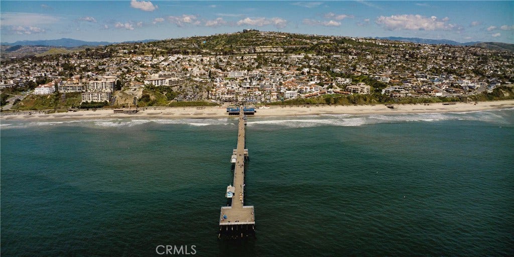 237 W Avenida Alessandro, San Clemente, CA 92672 237 W Avenida Alessandro, San Clemente, CA 92672