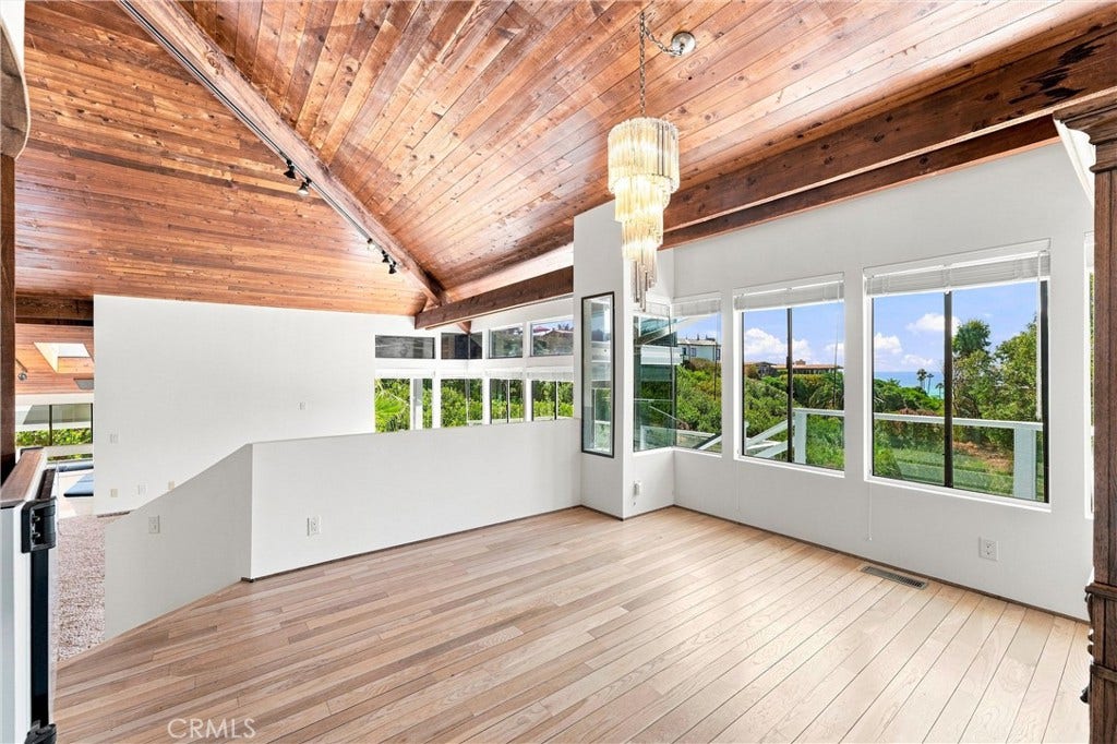 237 W Avenida Alessandro, San Clemente, CA 92672 237 W Avenida Alessandro, San Clemente, CA 92672