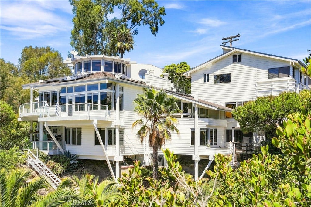 237 W Avenida Alessandro, San Clemente, CA 92672 237 W Avenida Alessandro, San Clemente, CA 92672