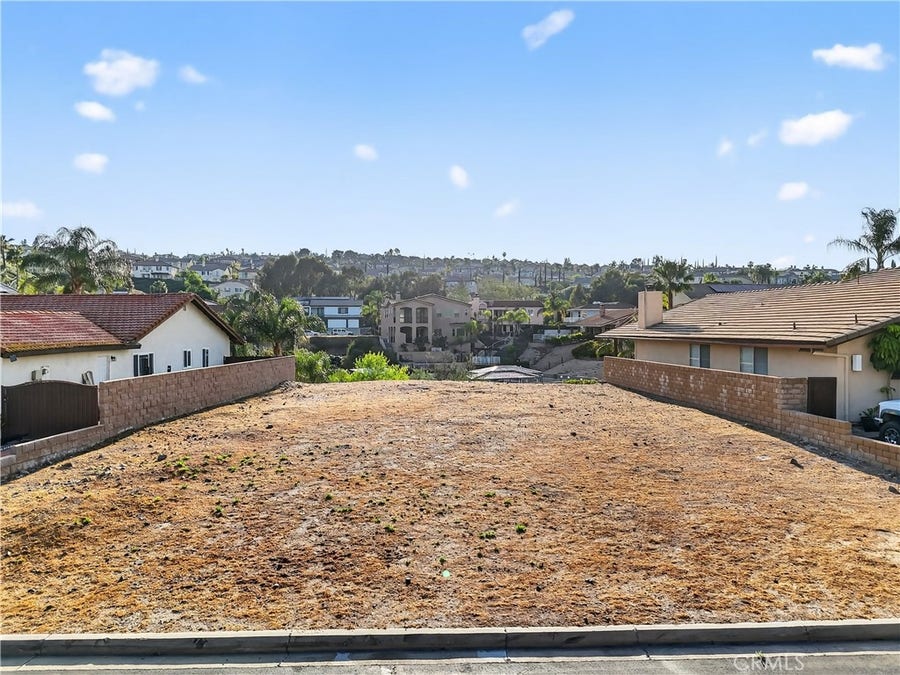 Property photo for 21951 Stawberry Lane, Canyon Lake, CA