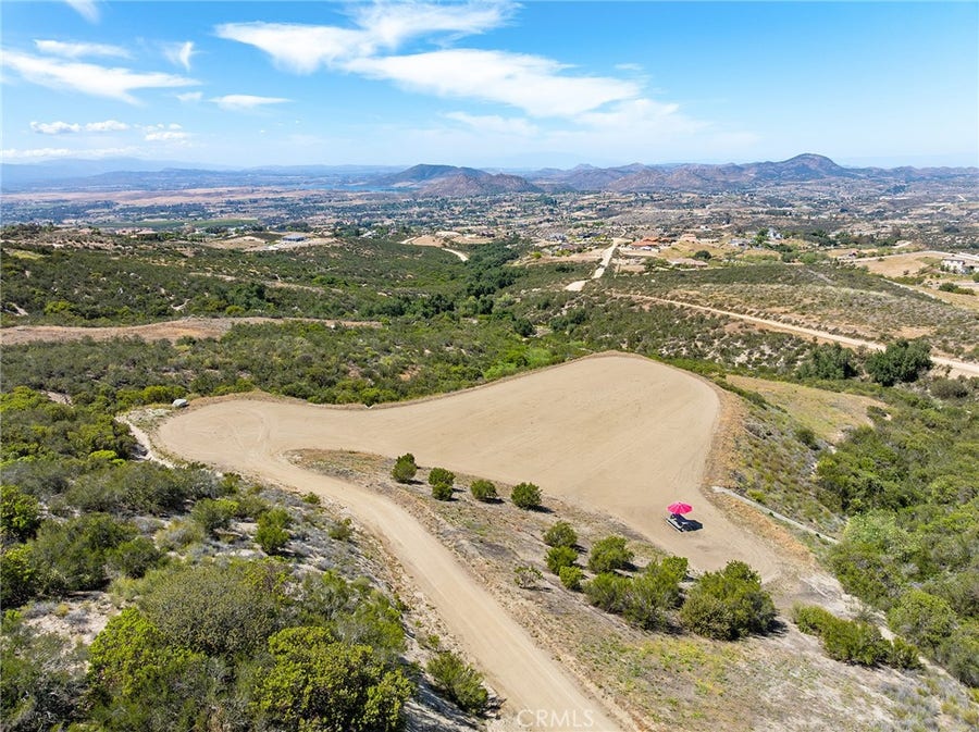 Property photo for 39767 Esplendida Way, Temecula, CA