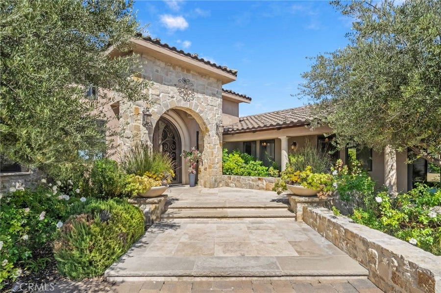 Property photo for 27050 Via Vanessa, Temecula, CA