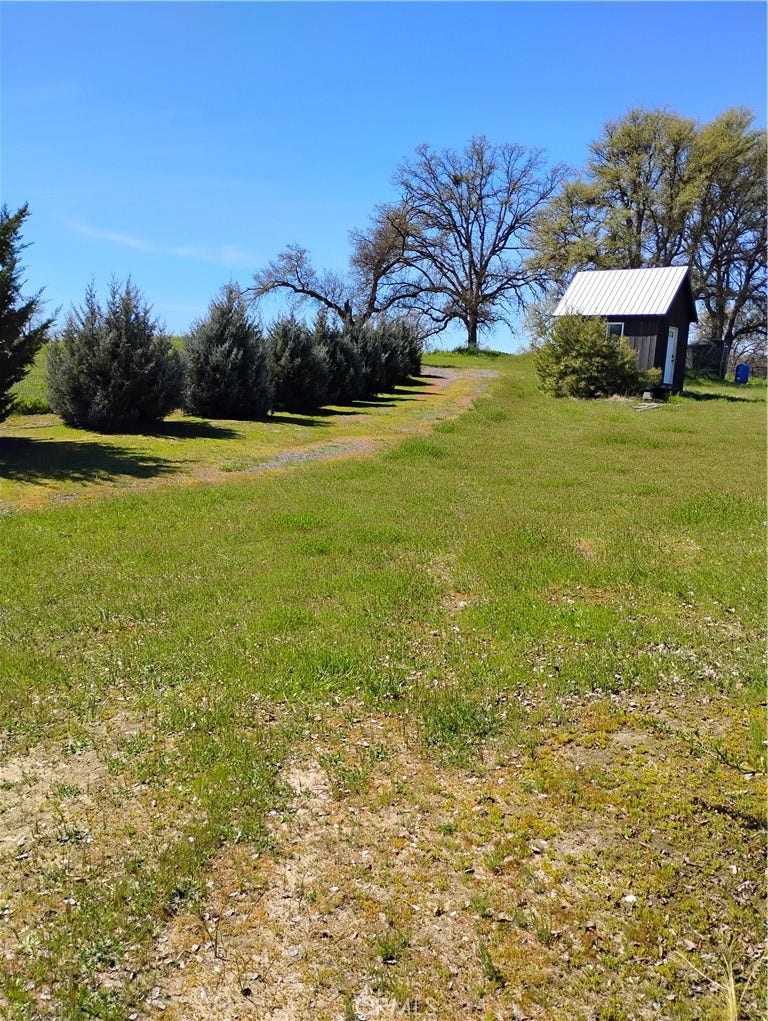 Property photo for 35371 Spanish Oak, Auberry, CA