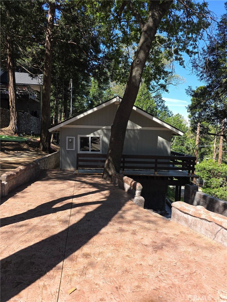 Property photo for 979 Venus Way, Crestline, CA