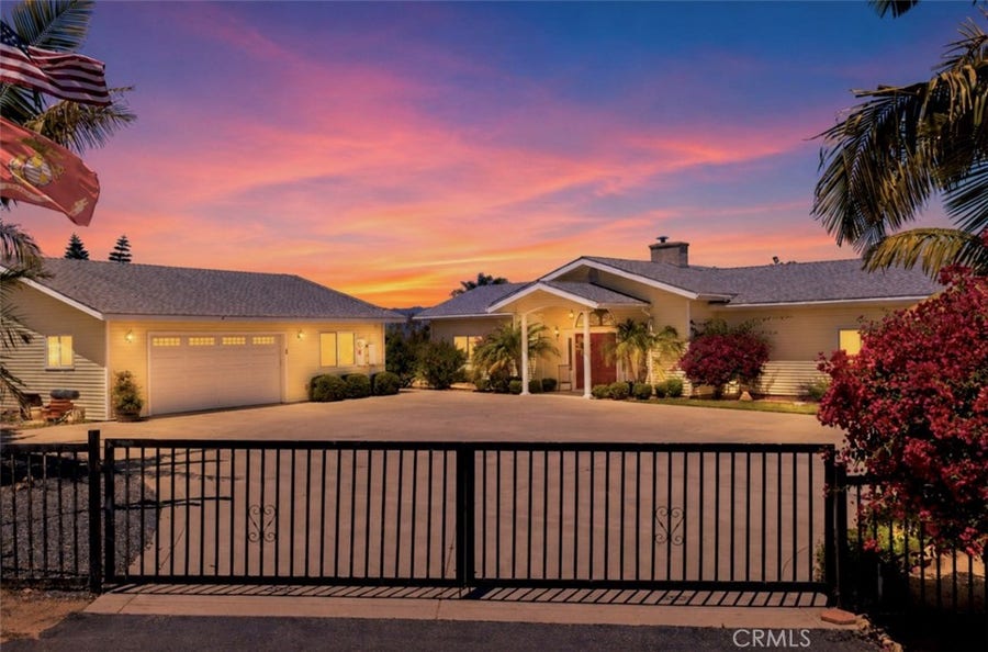 Property photo for 2713 E Mission, Fallbrook, CA