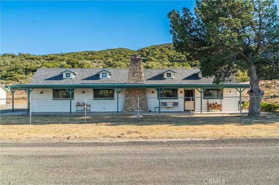 Property photo for 60861 Burnt Valley Road, Anza, CA