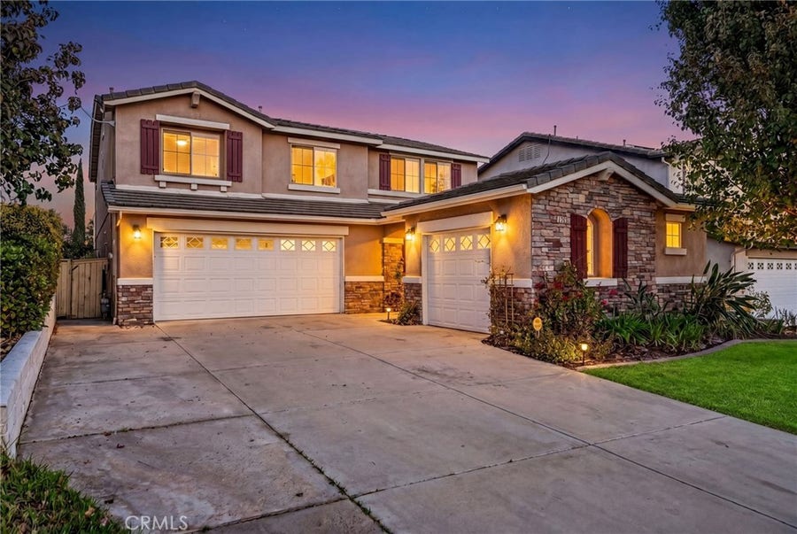 Property photo for 33650 Abbey Road, Temecula, CA