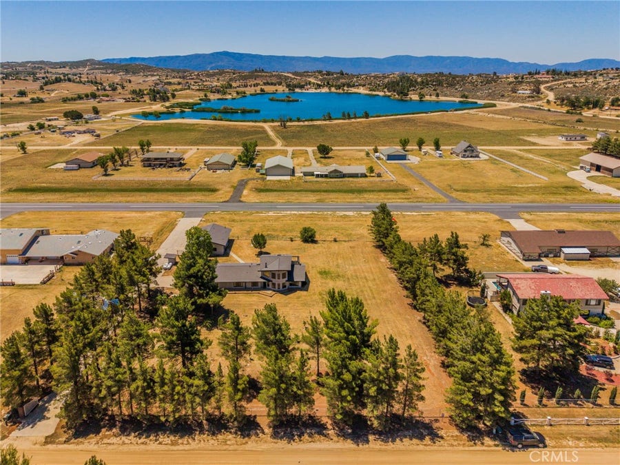 Property photo for 49585 Flightline Way, Aguanga, CA