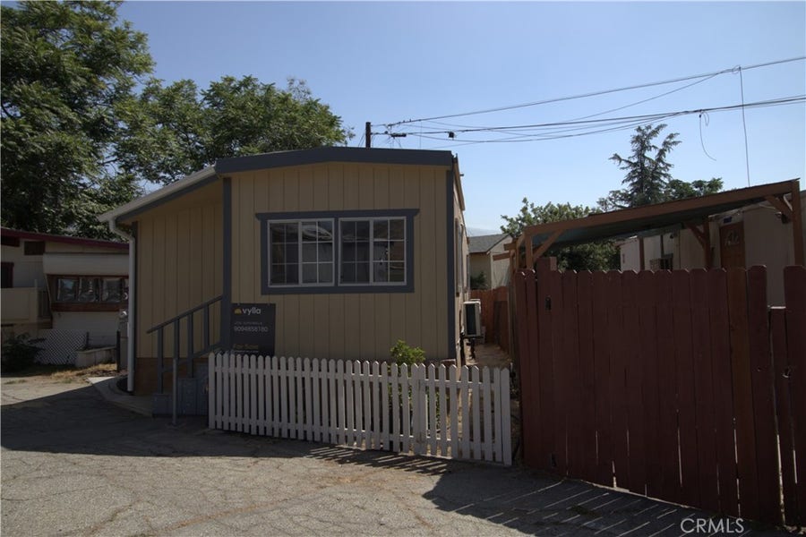 Property photo for 4015 mountain  dr #29, San Bernardino, CA