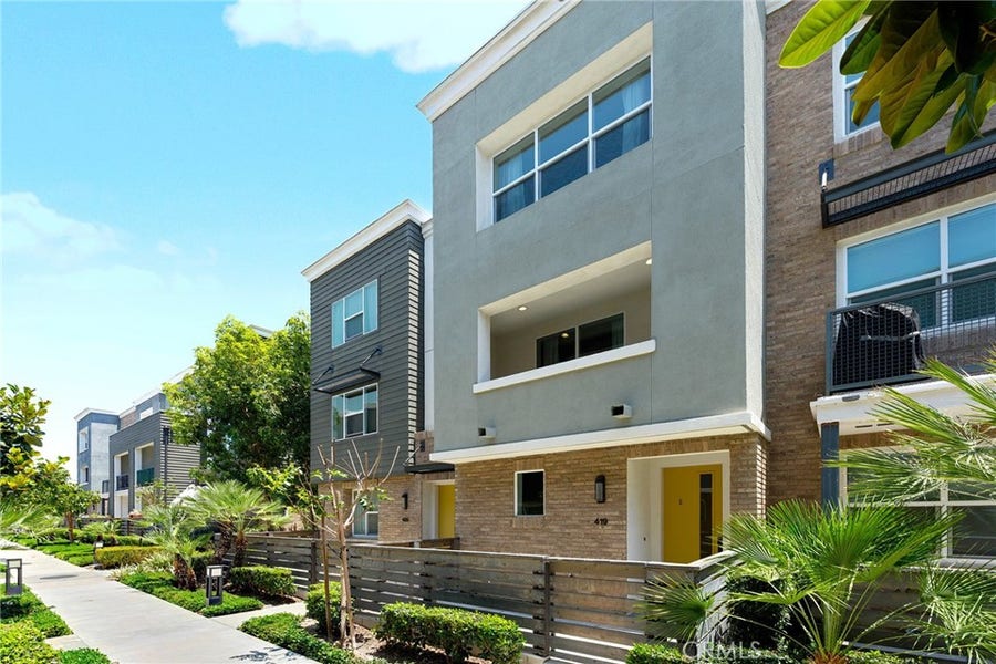 Property photo for 419 Falcon Place, Covina, CA