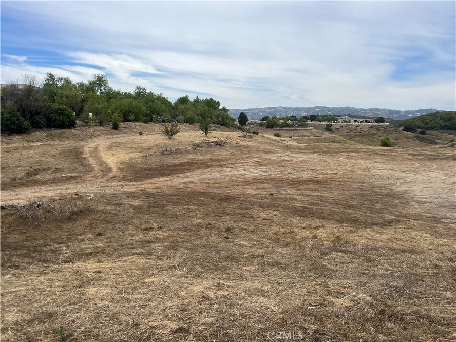 Property photo for 41165 Calle De Suenos, Murrieta, CA