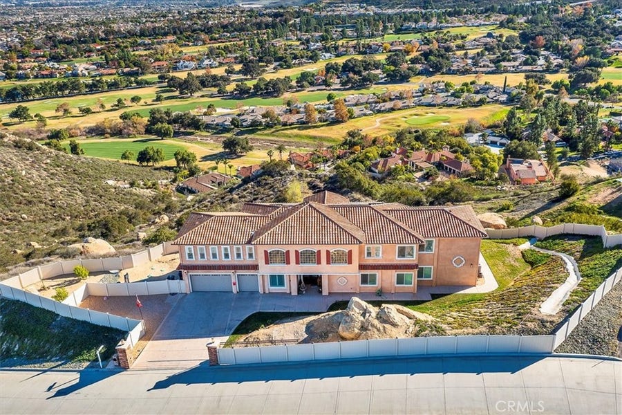 Property photo for 38000 Via Vista Grande, Murrieta, CA