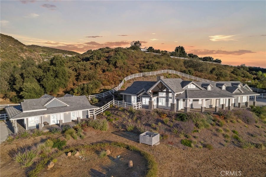 Property photo for 37492 Calle De Lobo, Murrieta, CA