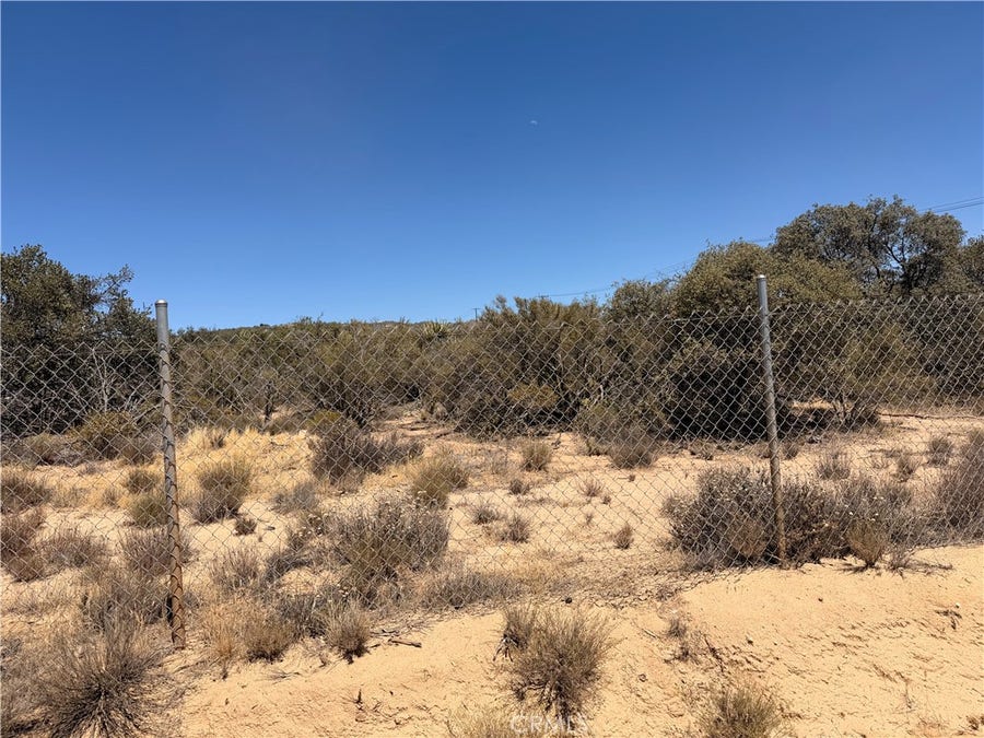 Property photo for 90002 Wellman, Anza, CA