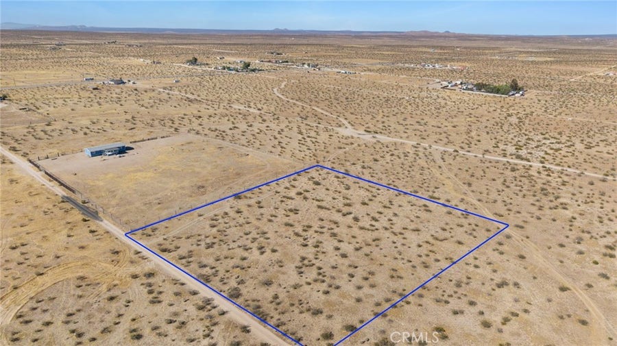 Property photo for 195 E 195th Street, Lancaster, CA