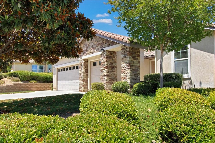 Property photo for 29098 Parkhill Court, Menifee, CA